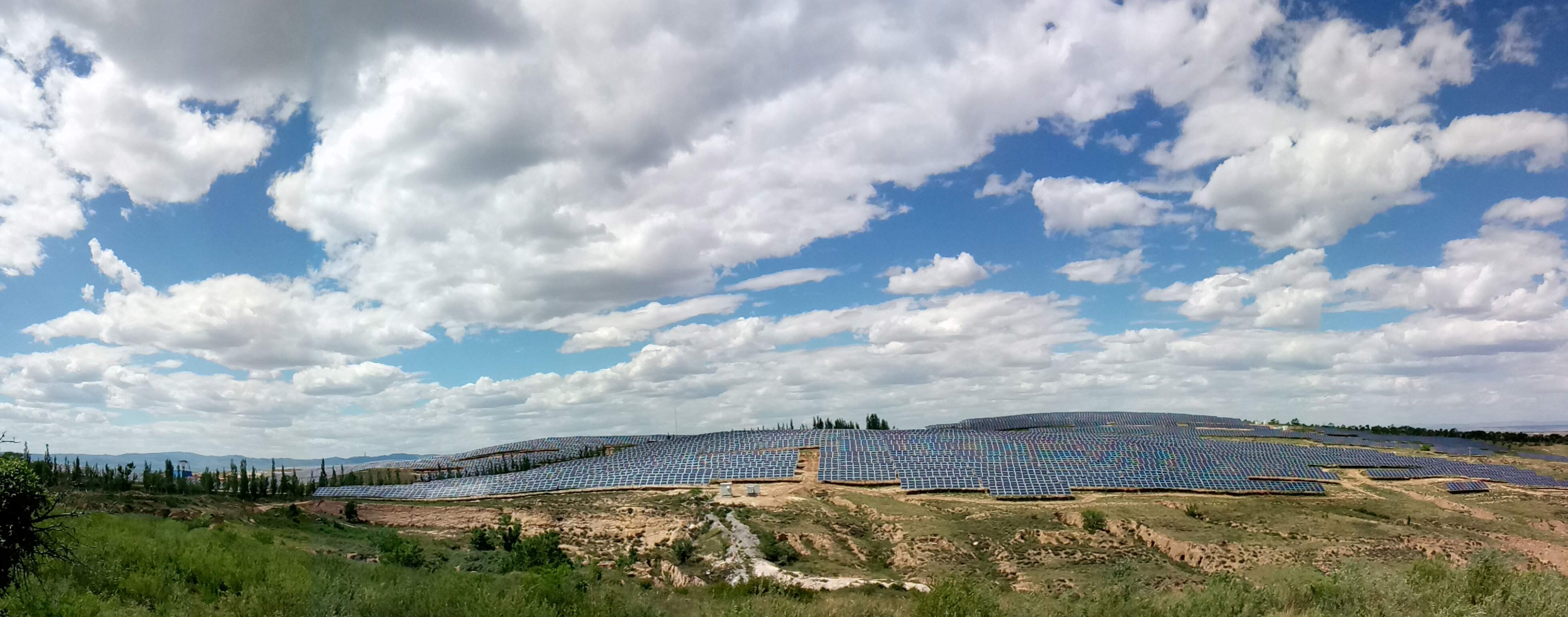 北京能高亮剑精神左右开弓：大同100MWp项目成功并网(图2)